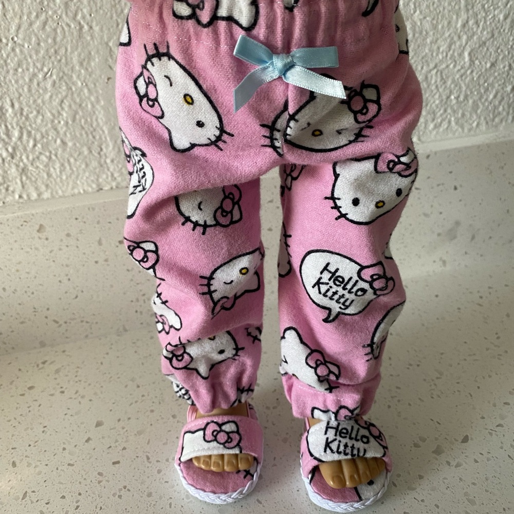 Hello Kitty Pink Pajama Pants and Slippers